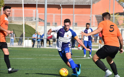 El Sabadell 'B' perd a casa contra la Sabadellenca i torna a la zona de descens | Fut Base CES